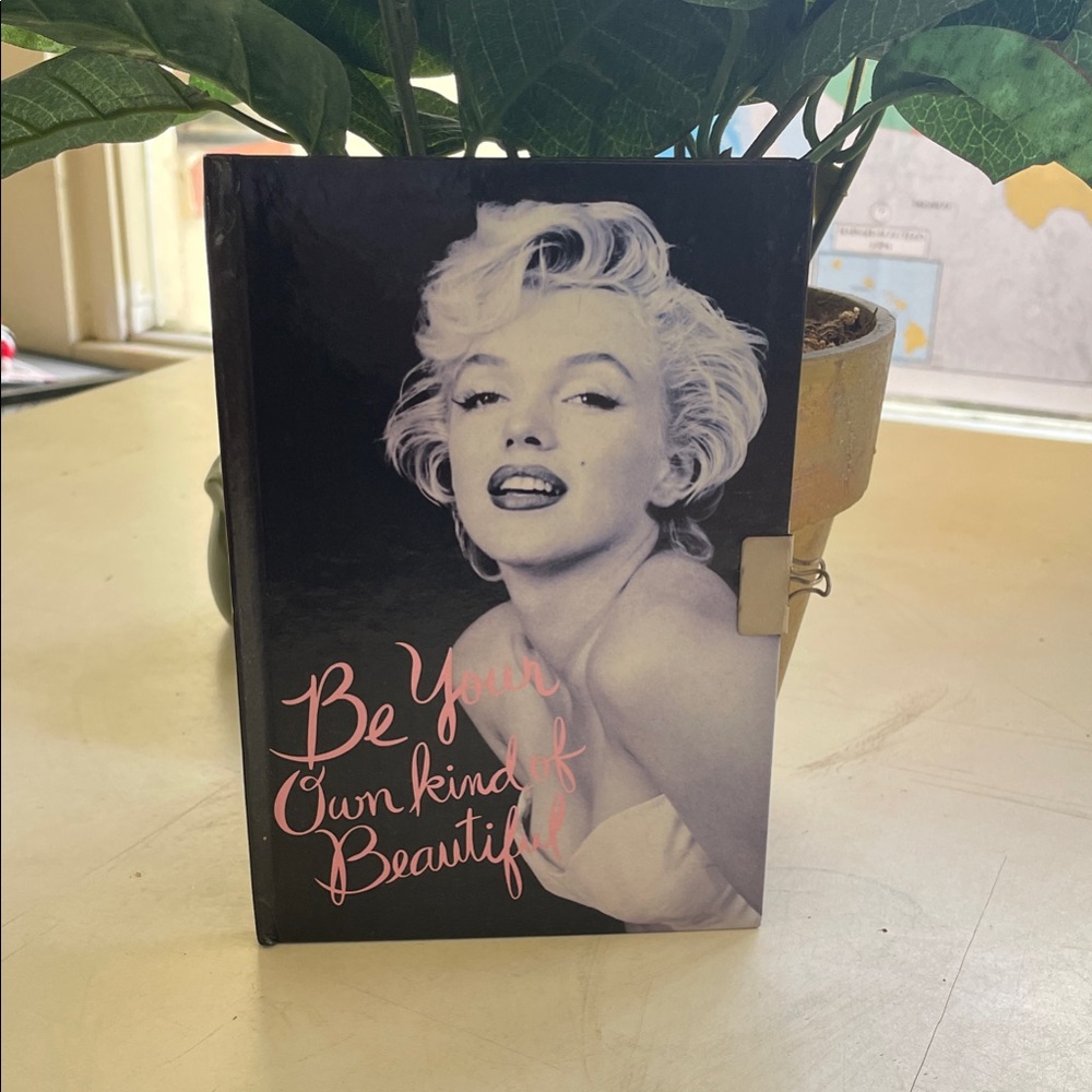 Black and White Inspirational Notebook